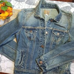 AMERICAN EAGLE OUTFITTERS Studded Embellished Bedazzled Dramatic Denim Jacket sm